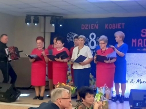 obrazek e{ke�� Kobiet w Czajkowie wiecej