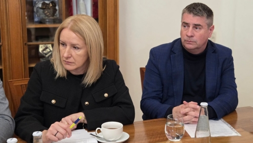 Zdjęcie do aktualności: Spotkanie władz samorządowych powiatu kaliskiego z udziałem Burmistrza Gminy Opatówek wiecej